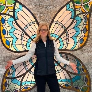 Meet your Posher, Laura